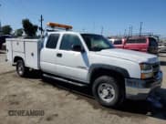 ✅ 2006 Chevrolet Silverado 1500 • VIN: 1GBHC29U16E253470 • Лот: 60060335. Опубликован ранее на Copart с пробегом 131 617 миль. Бесплатный доступ к архиву аукционных продаж из США и подробный отчёт об истории автомобиля на DreamBid. Изображение 4.