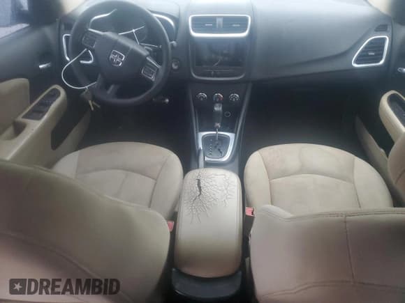 ✅ 2014 Dodge Avenger SE • VIN: 1C3CDZAB3EN226411 • Лот: 80772354. Опубликован ранее на Copart с пробегом Не указан. Бесплатный доступ к архиву аукционных продаж из США и подробный отчёт об истории автомобиля на DreamBid. Изображение 8.