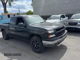 ✅ 2004 Chevrolet Silverado 1500 • VIN: 1GCEK19T74E305457 • Lot: 59048185. Listed on Copart with 261,976 mi. Free auction sales archive from the USA and detailed vehicle history report at DreamBid. Image 1.