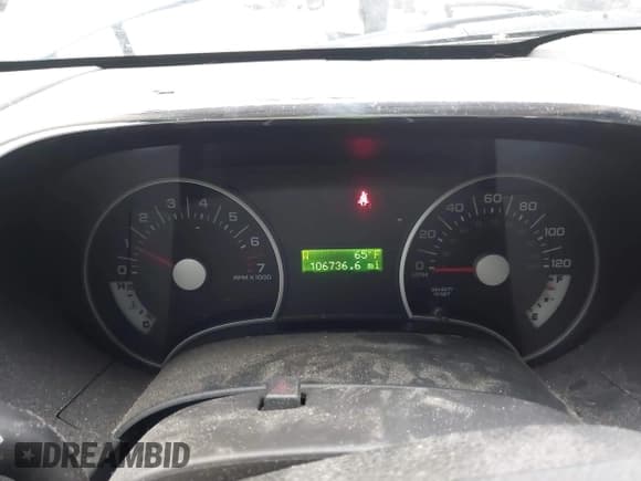 ✅ 2010 Ford Explorer XLT • VIN: 1FMEU7D8XAUA09684 • Lot: 42254360. Wystawiony na IAAI z przebiegiem 106 736 mil. Bezpłatny archiwum sprzedaży aukcyjnych z USA i szczegółowy raport historii pojazdu na DreamBid. Zdjęcie 15.