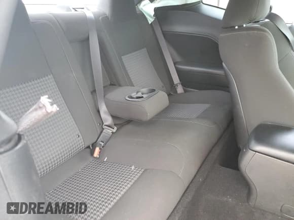 ✅ 2020 Dodge Challenger R/T 50th Anniversary • VIN: 2C3CDZBT1LH210608 • Lot: 64180975. Wystawiony na Copart z przebiegiem 28 120 mil. Bezpłatny archiwum sprzedaży aukcyjnych z USA i szczegółowy raport historii pojazdu na DreamBid. Zdjęcie 10.