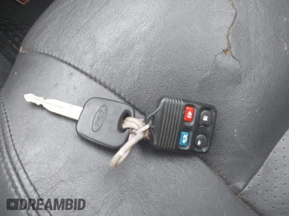 ✅ 2004 Ford Mustang GT Deluxe • VIN: 1FAFP42X24F129924 • Lot: 43305867. Listed on IAAI with 183,619 mi. Free auction sales archive from the USA and detailed vehicle history report at DreamBid. Image 11.