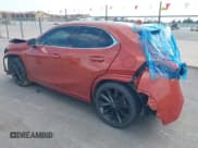 ✅ 2019 Lexus UX 200 • VIN: JTHY3JBH8K2007240 • Lot: 42893981. Wystawiony na IAAI z przebiegiem 63 624 mil. Bezpłatny archiwum sprzedaży aukcyjnych z USA i szczegółowy raport historii pojazdu na DreamBid. Zdjęcie 3.