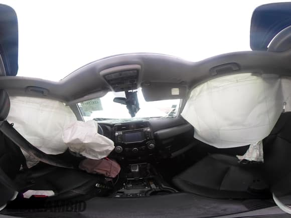 ✅ 2019 Toyota 4Runner SR5 • VIN: JTEBU5JR7K5663980 • Lot: 42473347. Listed on IAAI with Not provided. Free auction sales archive from the USA and detailed vehicle history report at DreamBid. Image 19.