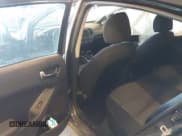 ✅ 2017 Kia Forte S • VIN: 3KPFL4A75HE022714 • Lot: 42238147. Wystawiony na IAAI z przebiegiem 167 634 mil. Bezpłatny archiwum sprzedaży aukcyjnych z USA i szczegółowy raport historii pojazdu na DreamBid. Zdjęcie 8.