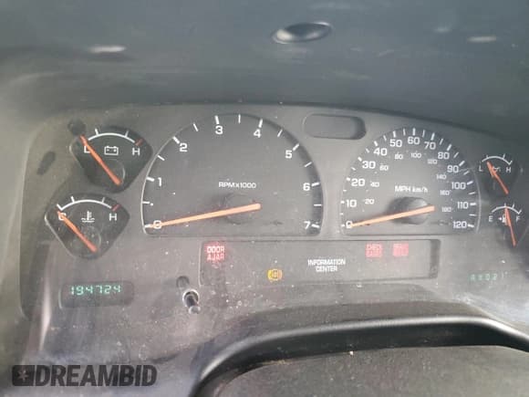 ✅ 2003 Dodge Dakota Sport • VIN: 1D7HG38N23S205026 • Lot: 50970345. Wystawiony na Copart z przebiegiem 194 724 mil. Bezpłatny archiwum sprzedaży aukcyjnych z USA i szczegółowy raport historii pojazdu na DreamBid. Zdjęcie 9.