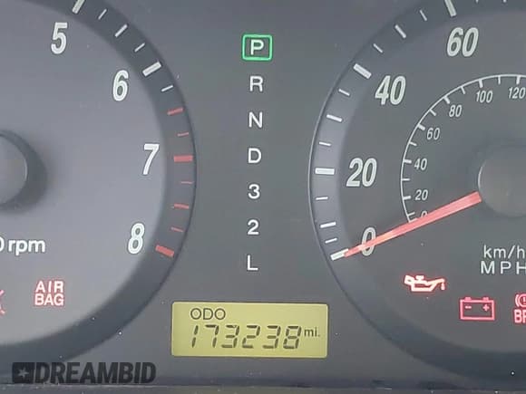 ✅ 2006 Hyundai Elantra GLS • VIN: KMHDN46D06U359673 • Lot: 41691523. Wystawiony na IAAI z przebiegiem 173 238 mil. Bezpłatny archiwum sprzedaży aukcyjnych z USA i szczegółowy raport historii pojazdu na DreamBid. Zdjęcie 15.