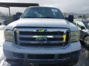 ✅ 2006 Ford F-250 XL • VIN: 1FTSW21P76EB33042 • Lot: 43677314. Wystawiony na IAAI z przebiegiem 275 152 mil. Bezpłatny archiwum sprzedaży aukcyjnych z USA i szczegółowy raport historii pojazdu na DreamBid. Zdjęcie 12.