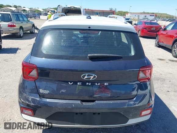 ✅ 2023 Hyundai Venue SEL • VIN: KMHRC8A34PU232220 • Lot: 41699038. Listed on IAAI with 40,759 mi. Free auction sales archive from the USA and detailed vehicle history report at DreamBid. Image 16.