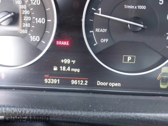 ✅ 2015 BMW 4 Series 428i • VIN: WBA3V7C51FP771904 • Лот: 42316801. Опубликован ранее на IAAI с пробегом 93 391 миль. Бесплатный доступ к архиву аукционных продаж из США и подробный отчёт об истории автомобиля на DreamBid. Изображение 15.