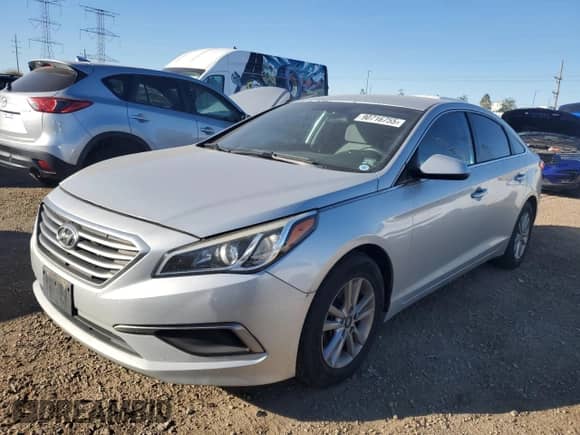 2016 Hyundai Sonata 2.4L z VIN 5NPE24AF1GH397502, wystawiony jako Copart lot #90716755 z przebiegiem 179 720 mil mil oraz Czysty tytuł • Clean title. Historia ofert i sprzedaży dostępna na DreamBid. Obrazek 1.