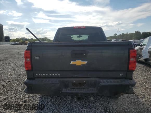 ✅ 2017 Chevrolet Silverado 1500 LT • VIN: 3GCUKREC5HG170879 • Лот: 68977464. Опубликован ранее на Copart с пробегом 205 204 миль. Бесплатный доступ к архиву аукционных продаж из США и подробный отчёт об истории автомобиля на DreamBid. Изображение 6.