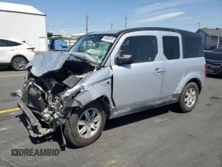 ✅ 2007 Honda Element EX • VIN: 5J6YH18717L013216 • Лот: 60680395. Опубликован ранее на Copart с пробегом 200 794 миль. Бесплатный доступ к архиву аукционных продаж из США и подробный отчёт об истории автомобиля на DreamBid. Изображение 1.