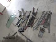 ✅ 1997 GMC Jimmy SLT • VIN: 1GKDT13W8V2509140 • Lot: 43345006. Listed on IAAI with 200,209 mi. Free auction sales archive from the USA and detailed vehicle history report at DreamBid. Image 12.