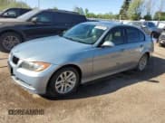 ✅ 2007 BMW 3 Series 328i • VIN: WBAVA33517KX73857 • Лот: 64515125. Опубликован ранее на Copart с пробегом 261 068 миль. Бесплатный доступ к архиву аукционных продаж из США и подробный отчёт об истории автомобиля на DreamBid. Изображение 1.