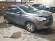 ✅ 2014 Ford Escape S • VIN: 1FMCU0F72EUB25132 • Lot: 91037595. Wystawiony na Copart z przebiegiem Nie podano. Bezpłatny archiwum sprzedaży aukcyjnych z USA i szczegółowy raport historii pojazdu na DreamBid. Zdjęcie 4.