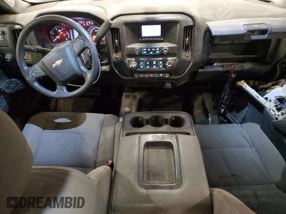 ✅ 2015 Chevrolet Silverado 2500HD Work Truck • VIN: 1GC1KUE88FF576543 • Лот: 76017154. Опубликован ранее на Copart с пробегом 282 523 миль. Бесплатный доступ к архиву аукционных продаж из США и подробный отчёт об истории автомобиля на DreamBid. Изображение 8.