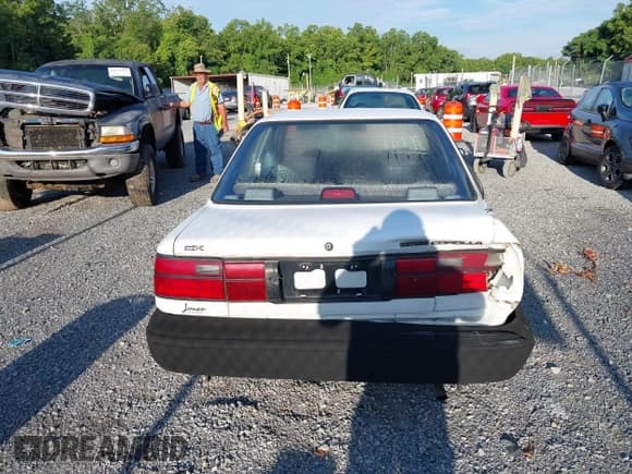 ✅ 1991 Toyota Corolla • VIN: JT2AE94A6M3472035 • Lot: 42631743. Listed on IAAI with 181,887 mi. Free auction sales archive from the USA and detailed vehicle history report at DreamBid. Image 16.