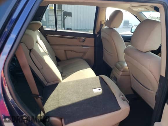 2010 Hyundai Santa Fe GLS с VIN 5NMSG3ABXAH410019, выставлен на аукционе Copart как лот 67904024 с пробегом 273 855 миль миль и На запчасти • Non repairable. История ставок и продаж доступна на DreamBid. Изображение 11.