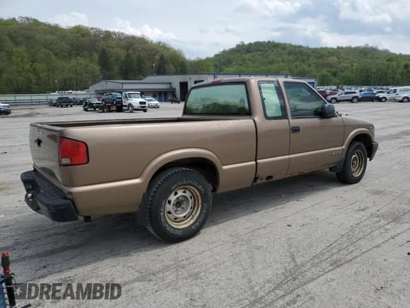 ✅ 2002 Chevrolet S-10 Fleet • VIN: 1GCCS195628131885 • Лот: 55493255. Опубликован ранее на Copart с пробегом 154 613 миль. Бесплатный доступ к архиву аукционных продаж из США и подробный отчёт об истории автомобиля на DreamBid. Изображение 3.