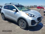 ✅ 2022 Kia Sportage Nightfall • VIN: KNDP6CAC3N7958975 • Lot: 42731923. Listed on IAAI with 42,985 mi. Free auction sales archive from the USA and detailed vehicle history report at DreamBid. Image 1.