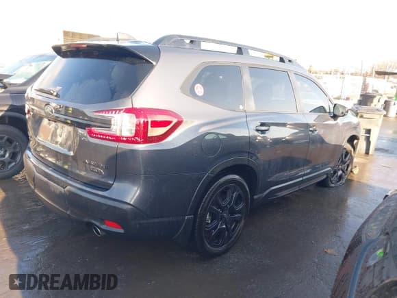 ✅ 2024 Subaru Ascent Onyx Limited • VIN: 4S4WMAKD4R3401949 • Lot: 41525699. Listed on IAAI with 51,036 mi. Free auction sales archive from the USA and detailed vehicle history report at DreamBid. Image 4.
