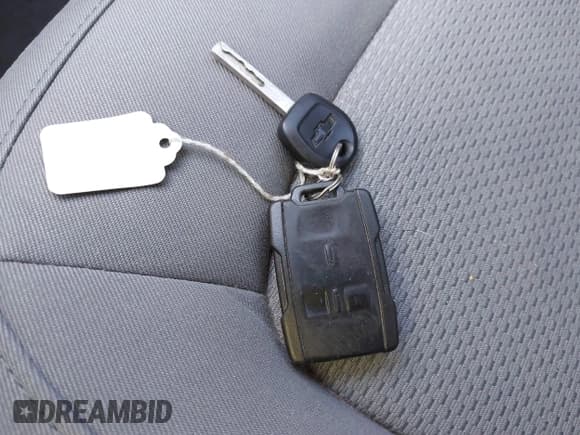 ✅ 2019 Chevrolet Colorado 2WD Work Truck • VIN: 1GCGSBENXK1282444 • Лот: 41314571. Опубликован ранее на IAAI с пробегом 92 416 миль. Бесплатный доступ к архиву аукционных продаж из США и подробный отчёт об истории автомобиля на DreamBid. Изображение 11.