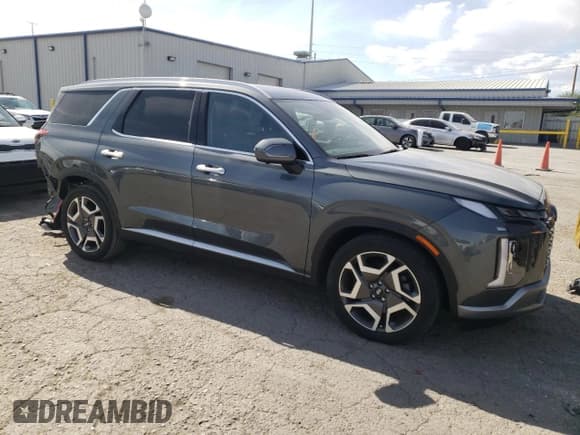 ✅ 2024 Hyundai Palisade SEL • VIN: KM8R44GE8RU647462 • Лот: 75003914. Опубликован ранее на Copart с пробегом 8 301 миль. Бесплатный доступ к архиву аукционных продаж из США и подробный отчёт об истории автомобиля на DreamBid. Изображение 4.
