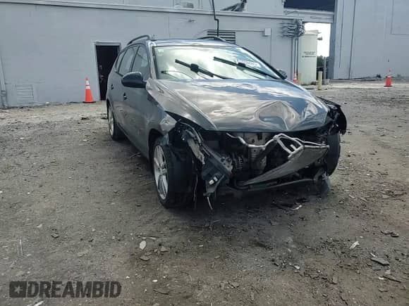 2010 Hyundai Elantra SE z VIN KMHDC8AE3AU060829, wystawiony jako Copart lot #61506665 z przebiegiem 173 783 mil mil oraz Szkoda całkowita • Salvage title. Historia ofert i sprzedaży dostępna na DreamBid. Obrazek 14.