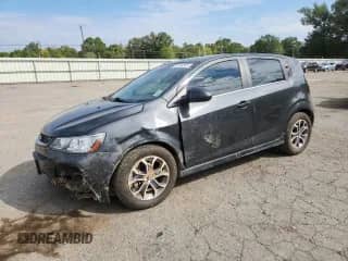 2020 Chevrolet Sonic LT с VIN 1G1JD6SBXL4108769, выставлен на аукционе Copart как лот 70289385 с пробегом 111 737 миль миль и Списание • Salvage title. История ставок и продаж доступна на DreamBid. Изображение 1.
