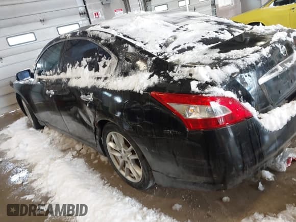 ✅ 2011 Nissan Maxima SV • VIN: 1N4AA5AP7BC820559 • Lot: 43857584. Listed on IAAI with 160,313 mi. Free auction sales archive from the USA and detailed vehicle history report at DreamBid. Image 3.