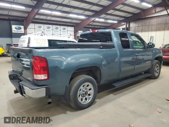✅ 2009 GMC Sierra 1500 SL • VIN: 1GTEC19C69Z284744 • Лот: 91813385. Опубликован ранее на Copart с пробегом 102 141 миль. Бесплатный доступ к архиву аукционных продаж из США и подробный отчёт об истории автомобиля на DreamBid. Изображение 3.