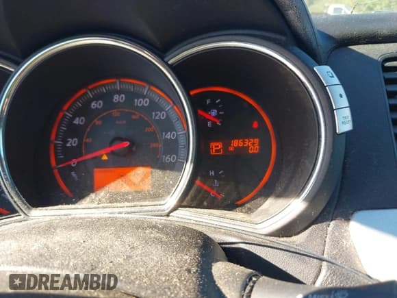 ✅ 2010 Nissan Murano LE • VIN: JN8AZ1MW4AW104783 • Lot: 43597954. Wystawiony na IAAI z przebiegiem 186 329 mil. Bezpłatny archiwum sprzedaży aukcyjnych z USA i szczegółowy raport historii pojazdu na DreamBid. Zdjęcie 7.