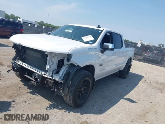 ✅ 2024 Chevrolet Silverado 1500 LT • VIN: 2GCUDDED9R1234258 • Лот: 43142010. Опубликован ранее на IAAI с пробегом 24 226 миль. Бесплатный доступ к архиву аукционных продаж из США и подробный отчёт об истории автомобиля на DreamBid. Изображение 2.