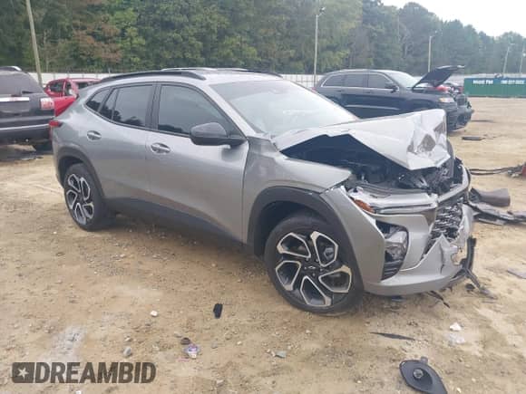 2024 Chevrolet Trax 2RS with VIN KL77LJE22RC051983, listed as a IAAI auction lot 43287337 with 16,269 mi miles and . Bid and sale history available at DreamBid. Image 1.