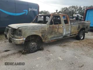 ✅ 1995 Ford F-250 • VIN: 1FTHX26G4SKB17165 • Лот: 75958984. Опубликован ранее на Copart с пробегом Не указан. Бесплатный доступ к архиву аукционных продаж из США и подробный отчёт об истории автомобиля на DreamBid. Изображение 1.