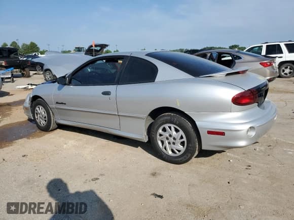 ✅ 2001 Pontiac Sunfire SE • VIN: 1G2JB124917157222 • Lot: 66268735. Listed on Copart with 70,844 mi. Free auction sales archive from the USA and detailed vehicle history report at DreamBid. Image 2.