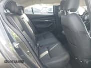 ✅ 2020 Mazda 3 Select • VIN: 3MZBPACL0LM134988 • Lot: 43333473. Wystawiony na IAAI z przebiegiem 34 507 mil. Bezpłatny archiwum sprzedaży aukcyjnych z USA i szczegółowy raport historii pojazdu na DreamBid. Zdjęcie 8.