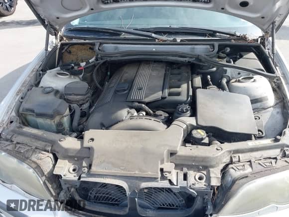 2002 BMW 3 Series 325xi z VIN WBAEU33472PF66614, wystawiony jako IAAI lot #43524726 z przebiegiem Nie podano mil oraz . Historia ofert i sprzedaży dostępna na DreamBid. Obrazek 10.