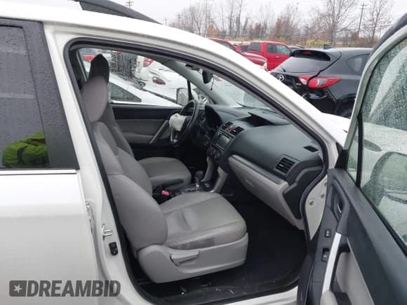 ✅ 2014 Subaru Forester Touring • VIN: JF2SJAMC9EH440535 • Lot: 43767184. Listed on IAAI with 120,462 mi. Free auction sales archive from the USA and detailed vehicle history report at DreamBid. Image 5.