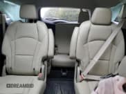 ✅ 2020 Buick Enclave Essence • VIN: 5GAEVAKW6LJ317909 • Лот: 90056705. Опубликован ранее на Copart с пробегом 28 261 миль. Бесплатный доступ к архиву аукционных продаж из США и подробный отчёт об истории автомобиля на DreamBid. Изображение 10.