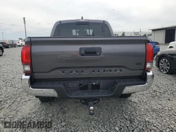 ✅ 2021 Toyota Tacoma TRD Off Road • VIN: 5TFAZ5CN5MX114992 • Lot: 91782865. Wystawiony na Copart z przebiegiem 44 404 mil. Bezpłatny archiwum sprzedaży aukcyjnych z USA i szczegółowy raport historii pojazdu na DreamBid. Zdjęcie 6.