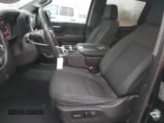 ✅ 2019 Chevrolet Silverado 1500 LT • VIN: 1GCUYDED9KZ348732 • Lot: 85711384. Wystawiony na Copart z przebiegiem 30 545 mil. Bezpłatny archiwum sprzedaży aukcyjnych z USA i szczegółowy raport historii pojazdu na DreamBid. Zdjęcie 7.