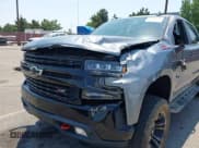 ✅ 2020 Chevrolet Silverado 1500 LT Trail Boss • VIN: 1GCPYFED7LZ215543 • Lot: 42736286. Wystawiony na IAAI z przebiegiem 56 435 mil. Bezpłatny archiwum sprzedaży aukcyjnych z USA i szczegółowy raport historii pojazdu na DreamBid. Zdjęcie 6.