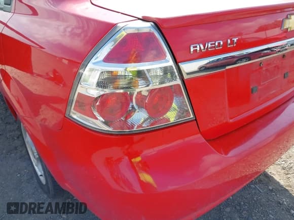 ✅ 2010 Chevrolet Aveo 1LT • VIN: KL1TD5DE1AB100478 • Lot: 42500788. Wystawiony na IAAI z przebiegiem 155 851 mil. Bezpłatny archiwum sprzedaży aukcyjnych z USA i szczegółowy raport historii pojazdu na DreamBid. Zdjęcie 15.