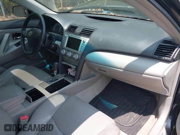 ✅ 2011 Toyota Camry LE • VIN: 4T1BK3EK7BU118956 • Lot: 42382335. Listed on IAAI with 192,725 mi. Free auction sales archive from the USA and detailed vehicle history report at DreamBid. Image 5.