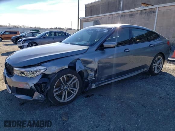 ✅ 2018 BMW 6 Series 640i xDrive • VIN: WBAJV6C53JBK07677 • Лот: 37965364. Опубликован ранее на Copart с пробегом Не указан. Бесплатный доступ к архиву аукционных продаж из США и подробный отчёт об истории автомобиля на DreamBid. Изображение 1.