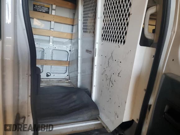 ✅ 2015 Ford Transit Cargo • VIN: 1FTNR1ZM1FKB03674 • Lot: 71416685. Listed on Copart with 186,841 mi. Free auction sales archive from the USA and detailed vehicle history report at DreamBid. Image 11.