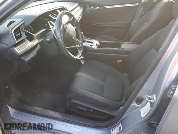 ✅ 2019 Honda Civic EX • VIN: 19XFC1F32KE201112 • Lot: 82276405. Wystawiony na Copart z przebiegiem 93 238 mil. Bezpłatny archiwum sprzedaży aukcyjnych z USA i szczegółowy raport historii pojazdu na DreamBid. Zdjęcie 7.