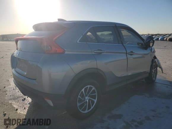✅ 2020 Mitsubishi Eclipse Cross ES • VIN: JA4AS3AA6LZ036423 • Lot: 89547065. Wystawiony na Copart z przebiegiem 91 347 mil. Bezpłatny archiwum sprzedaży aukcyjnych z USA i szczegółowy raport historii pojazdu na DreamBid. Zdjęcie 3.